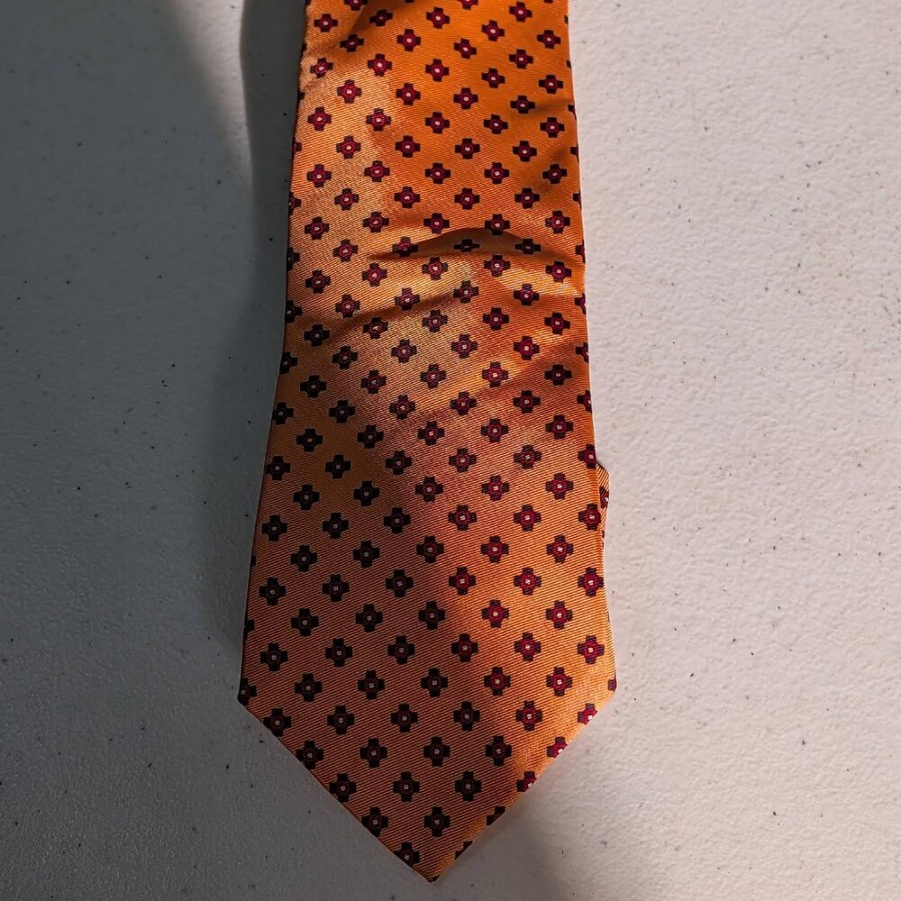 Vintage Macys Men's Store Orange &‎ Red Geo Shapes Imported Acetate Tricel Italy